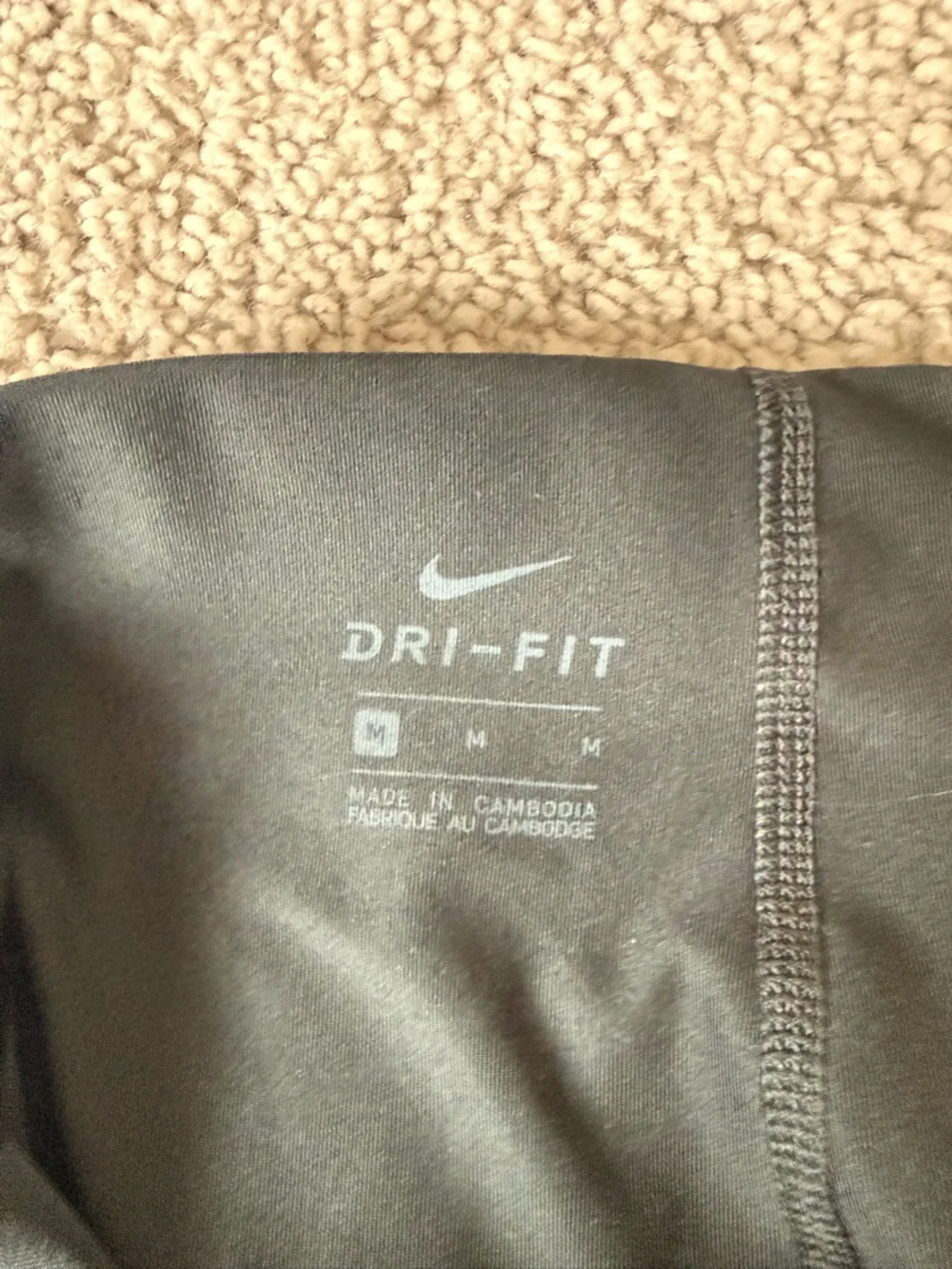 Nike Black Women's Performance Bike Shorts - Picture 4 of 4
